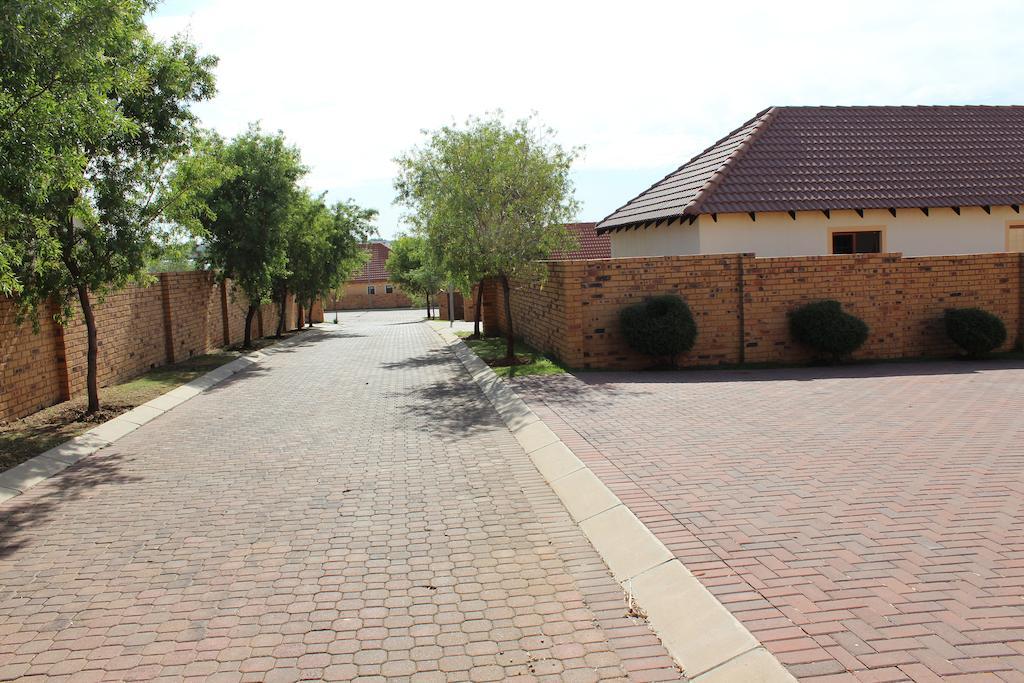 Topaz Cove Luxury Villas Edenvale Buitenkant foto